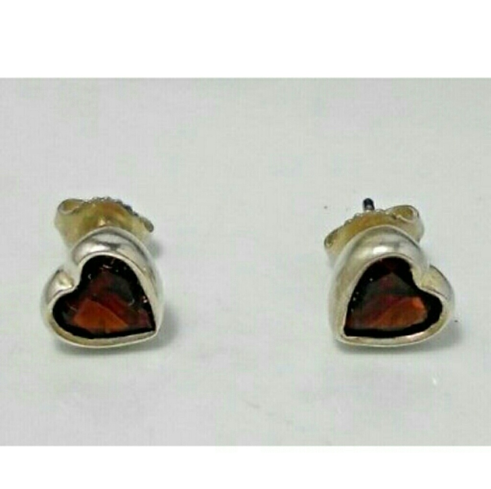 iso heart garnet earrings